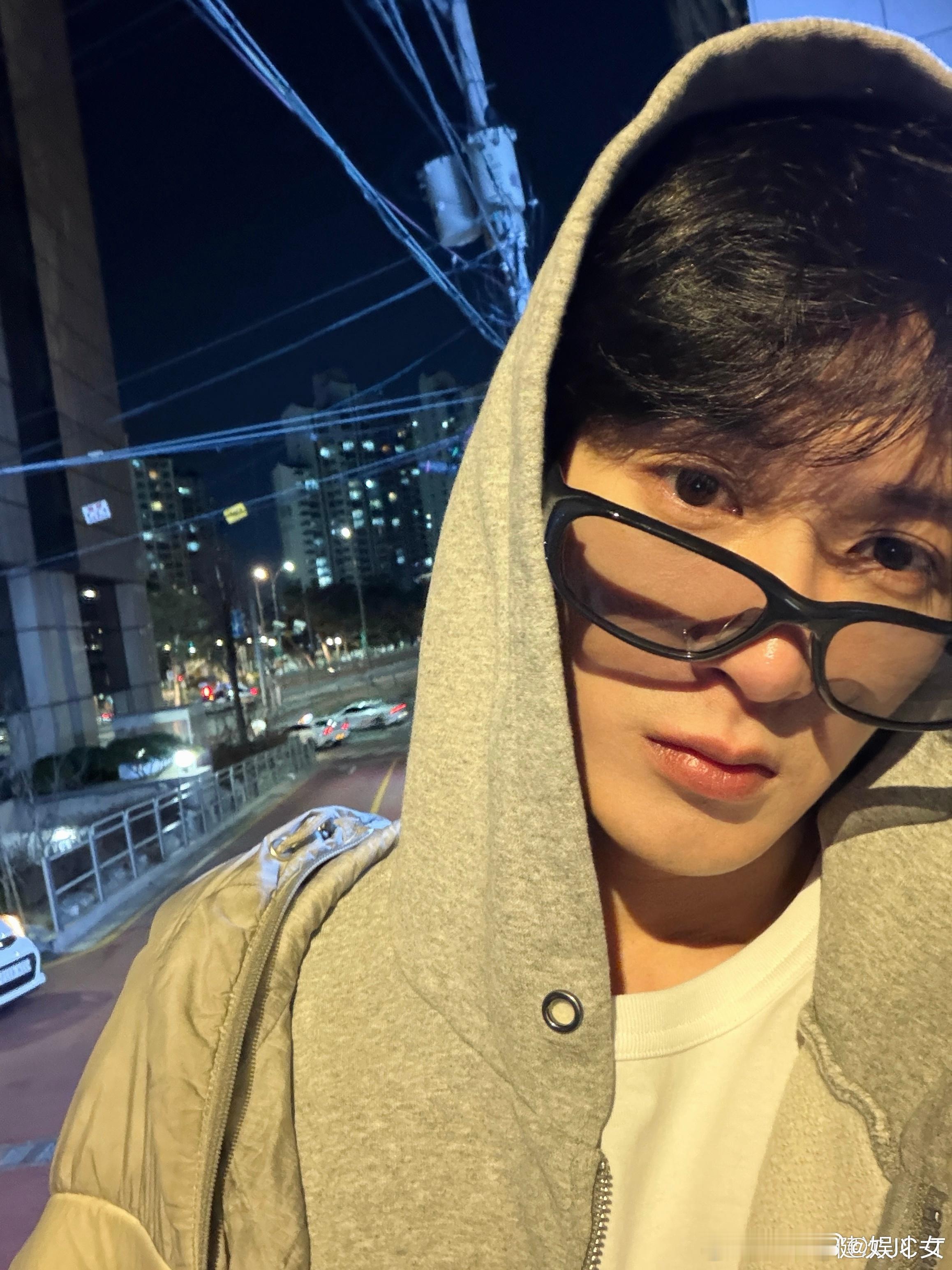 哑舍特别鸣谢檀健次谁能解惑一下，《哑舍》好好的怎么突然感谢檀健次，是之前网传的二