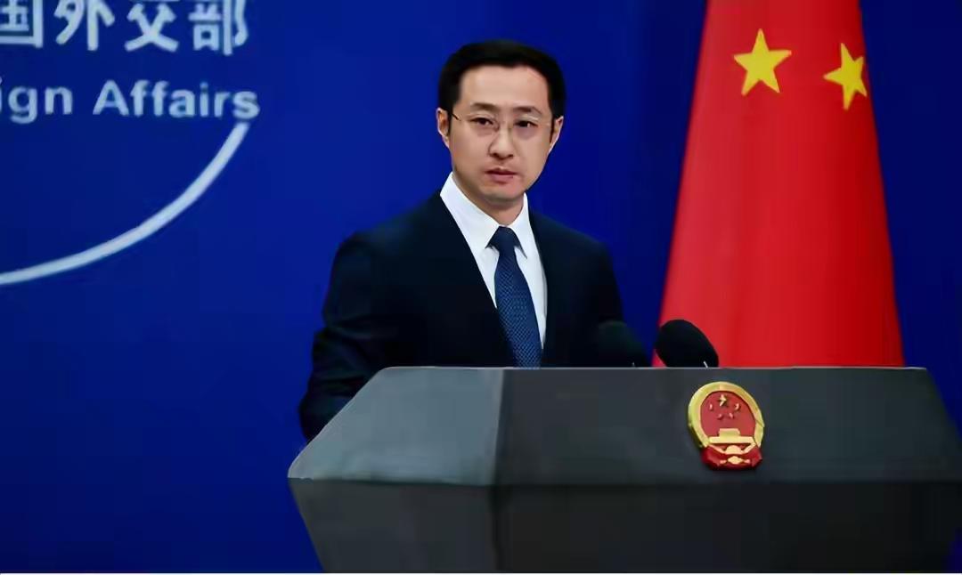 美方发布报告，涉台措辞变了，两国不许对台动武，外交部斩钉截铁
就在刚刚，一则消息