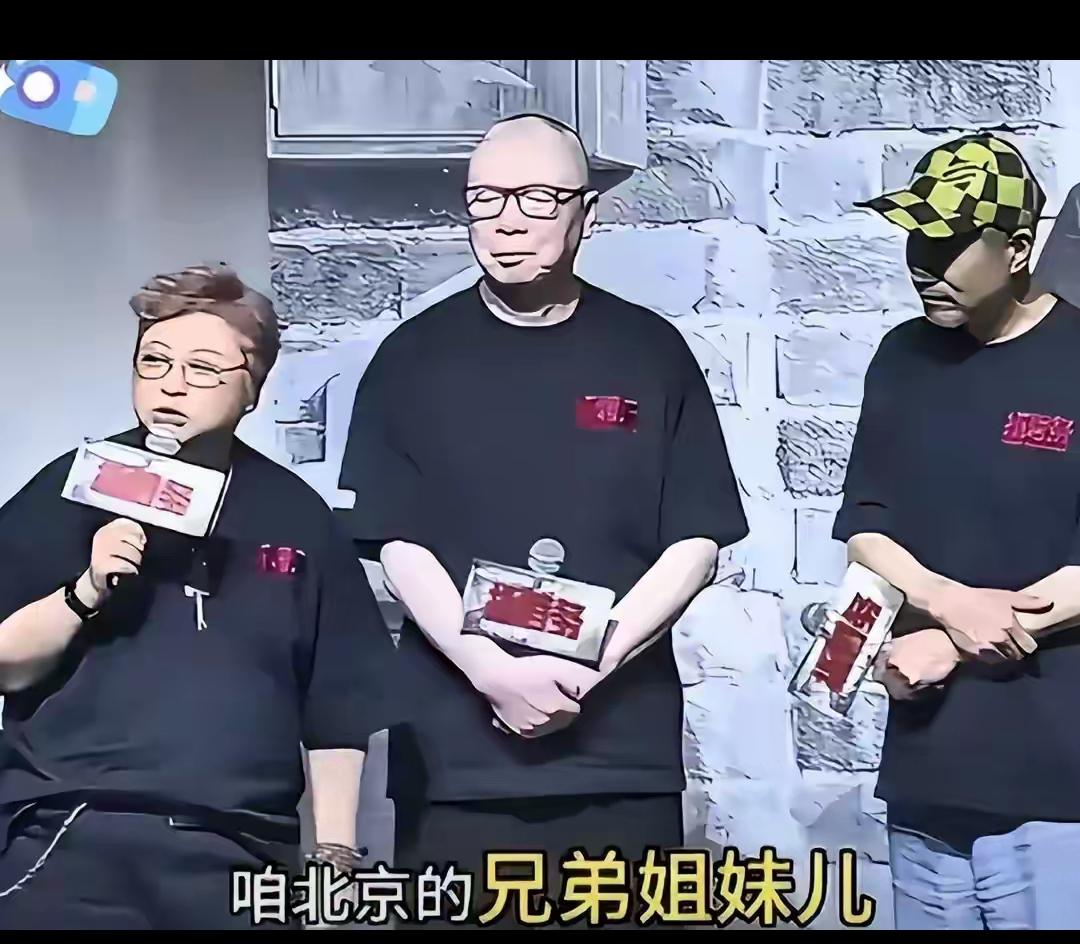 谁能想到多年踏实做公益的韩红，只因一句随口的宣传话术，直接引发全网热议，连官媒都