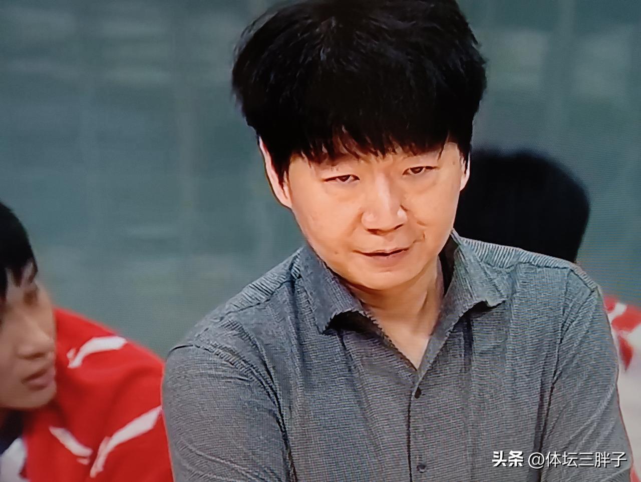 广州男篮主场这球市冷清的很啊！即使这样我山东男篮今晚竟然没有拿下广州队。联赛第二