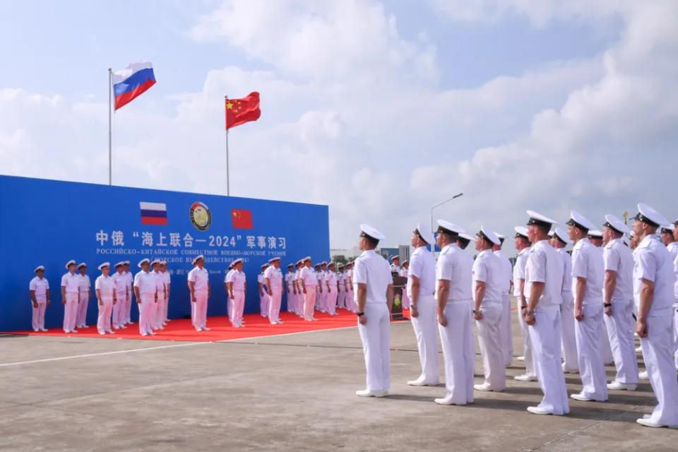 中俄海上联合演习落幕，真正值得关注的是信息协同
雷达画面不再各看各的
黄海某海域