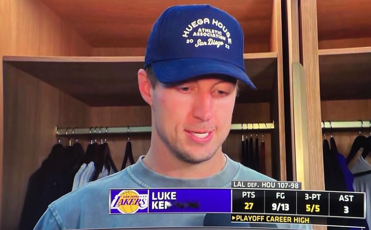 肯纳德谈今晚的胜利：“感觉很好。显然，拿下第一场、保卫主场、做好我们该做的事，这