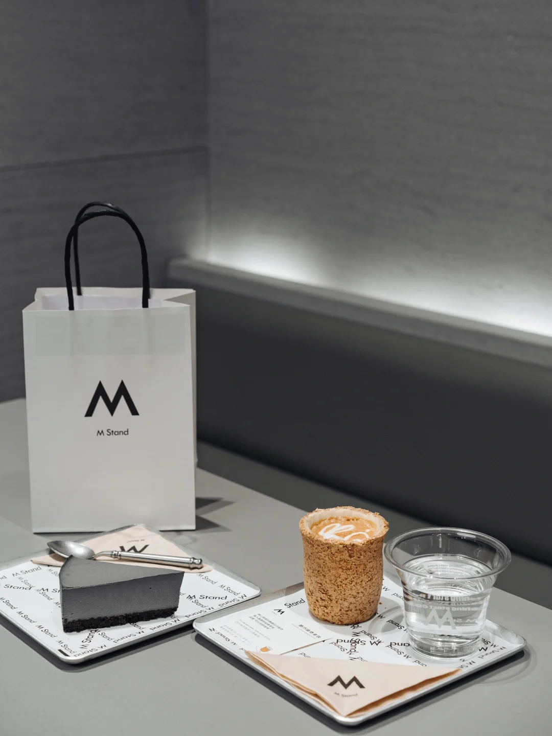 M Stand重庆首店|最有氛围感的咖啡空间来啦