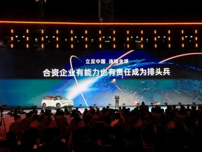 一觉醒来，车圈又迎来3大变化
1：小米汽车仅用230天就生产了10万台汽车，打破