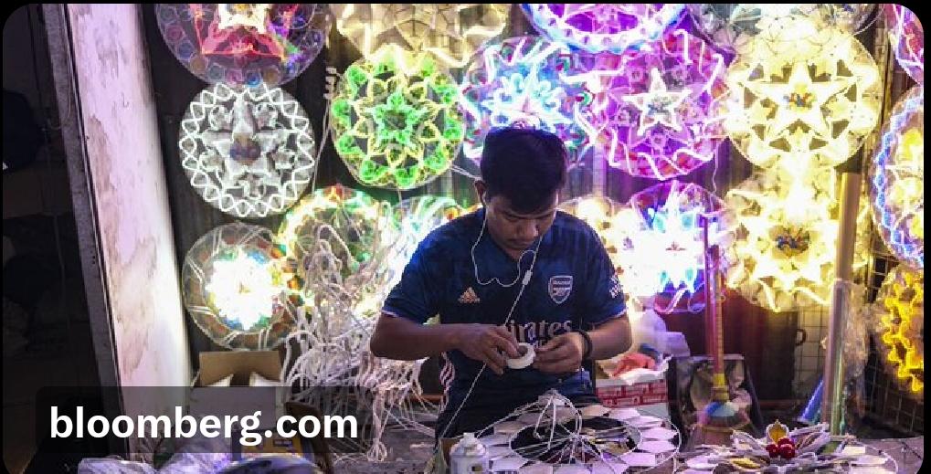 疲软的消费需求迫使菲律宾制造商在11月削减工厂产量并裁减岗位，成为该地区唯一逆势