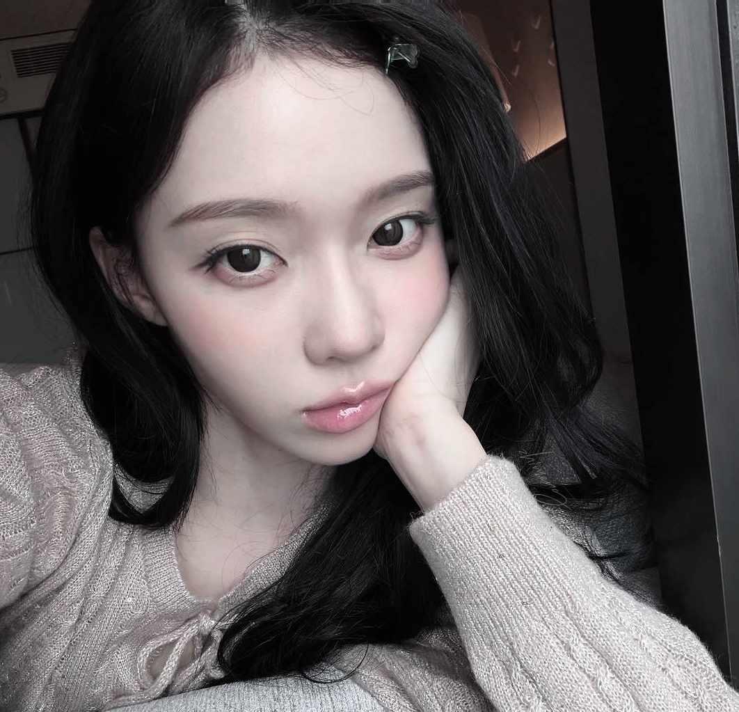 不要不听姐姐的话
金玟庭 winter
金冬天 金旼炡
审美积累
狗塑 宝宝
自