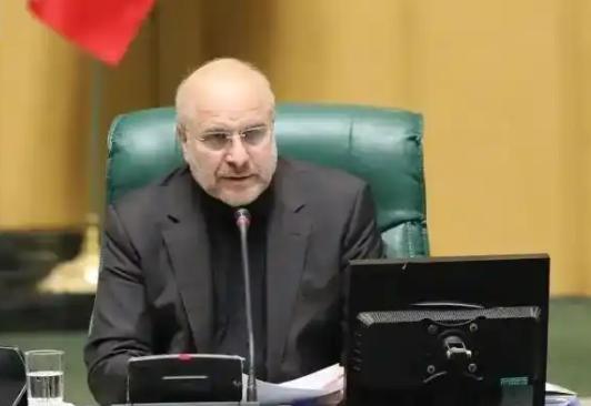 4月17日的霍尔木兹海峡风波，本质是懂王为挽回自身形象、转移注意力的自导自演。面