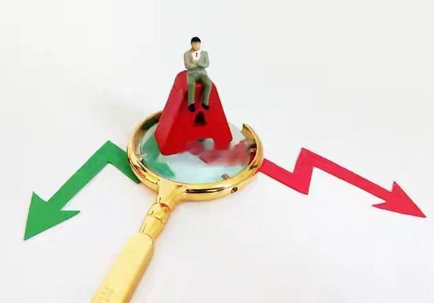AI还要跌多久？三个信号等风来七月的最后一个交易周，科技板块又经历了一次剧烈震荡