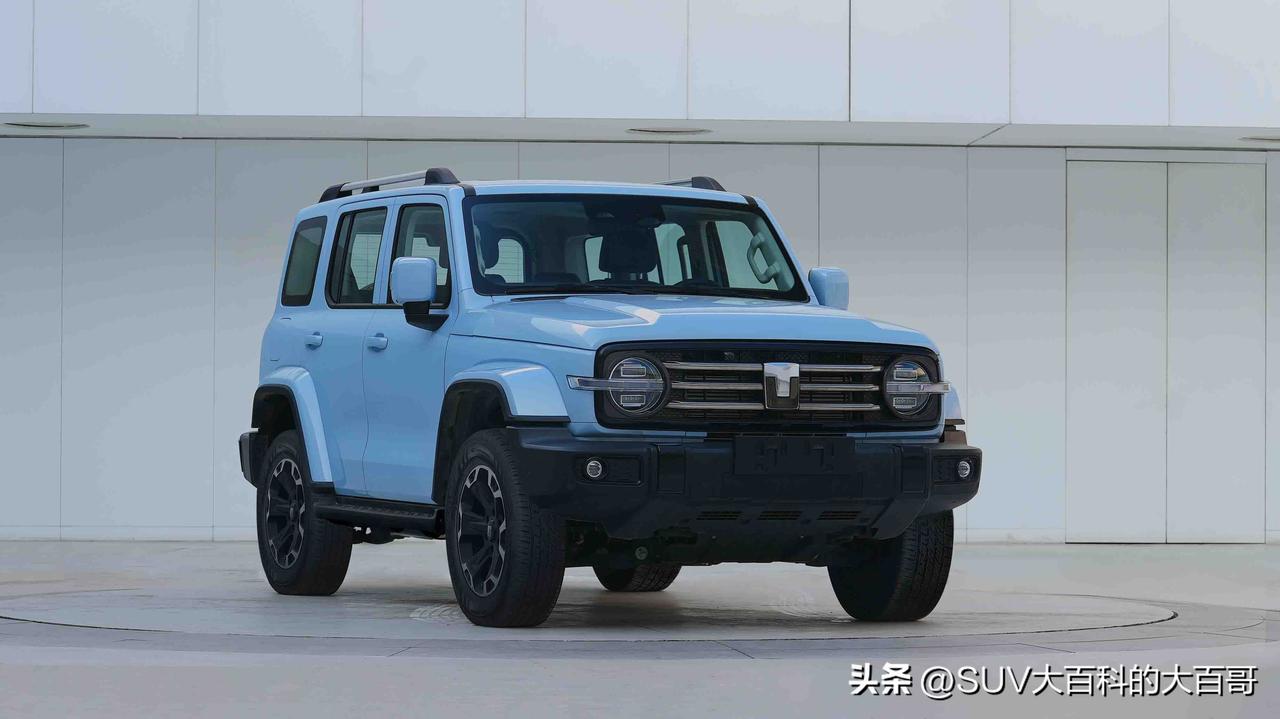 很多人翘首以盼的坦克300插电混动版终于要来了。

坦克300 Hi4-T插电混