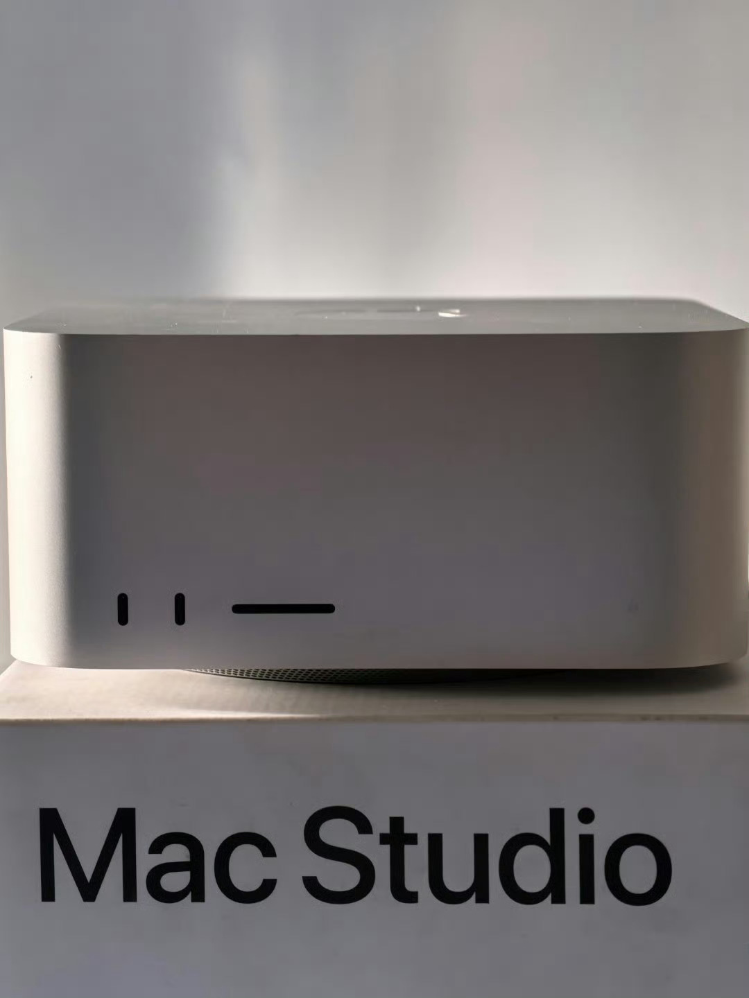 mac 电脑确实最省心的，稳定性也很好，先用 mac，如果 mac 不够，满足不