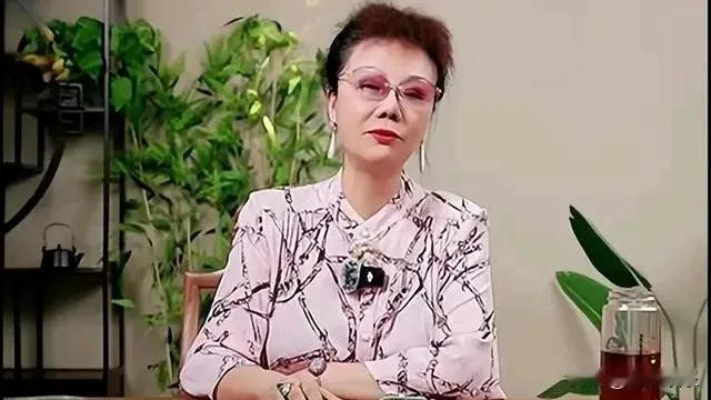 2025年7月9日，相声界泰斗杨少华老先生与世长辞。可谁也没想到，他去世前顶高温