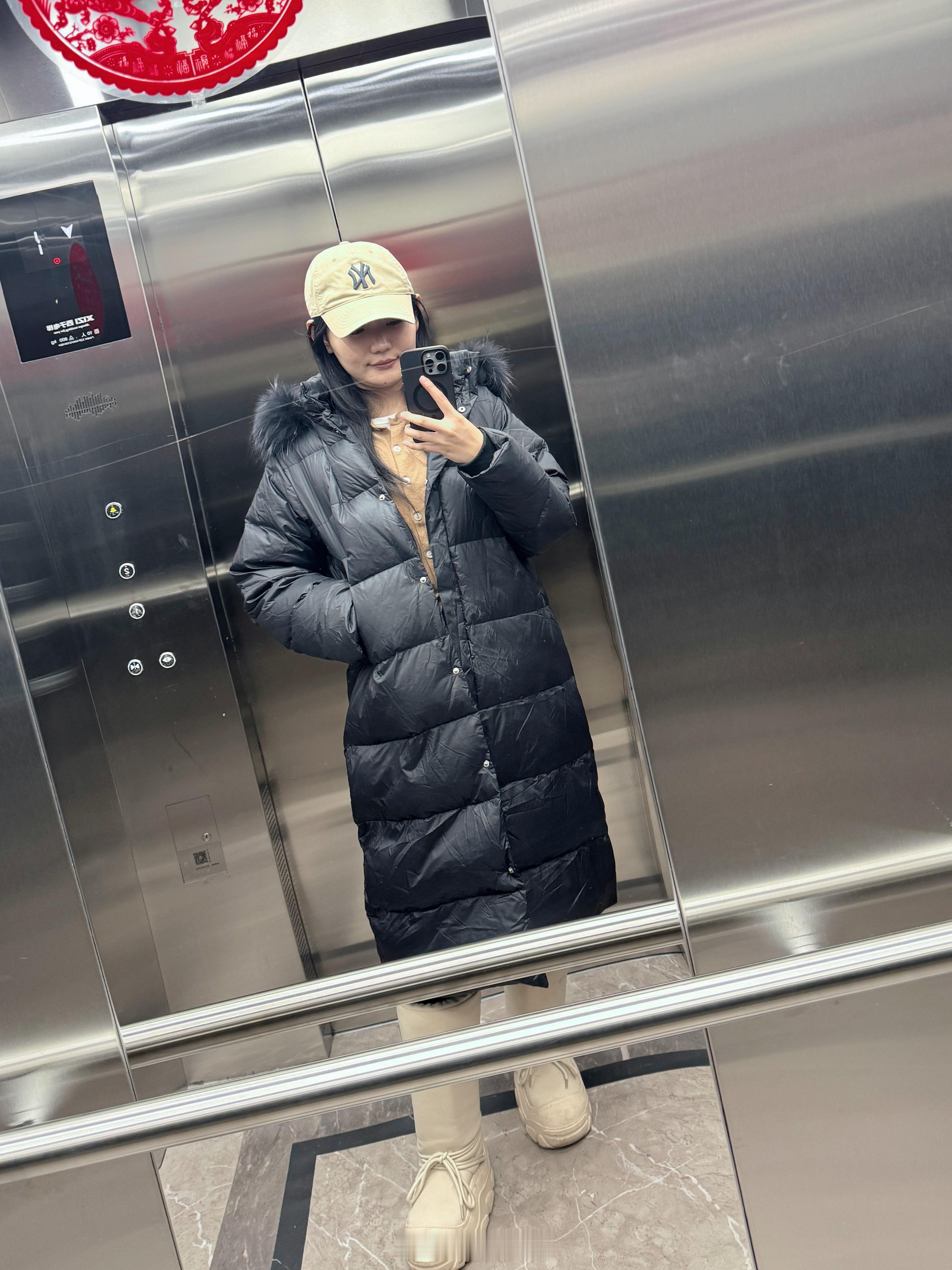 来阿勒泰这几天比崇礼还热我带的厚衣服没把我热死…说好的零下二三十呢…雨丝的日常 