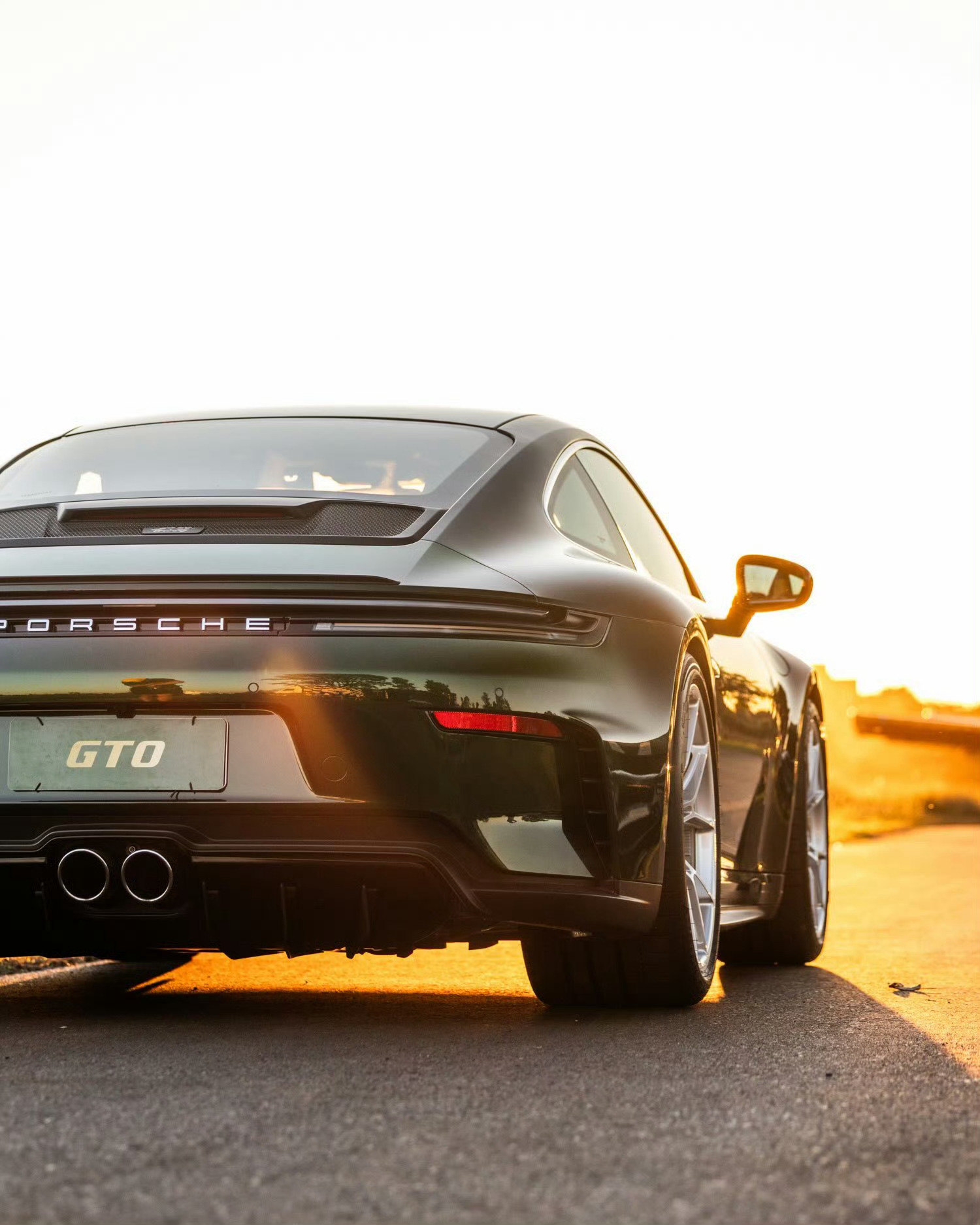 保时捷 911 GT3 Touring 