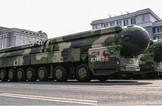 中美开战，美若使用声波武器，视为使用核武，原因是它比核武还狠，中国有核反击的权力