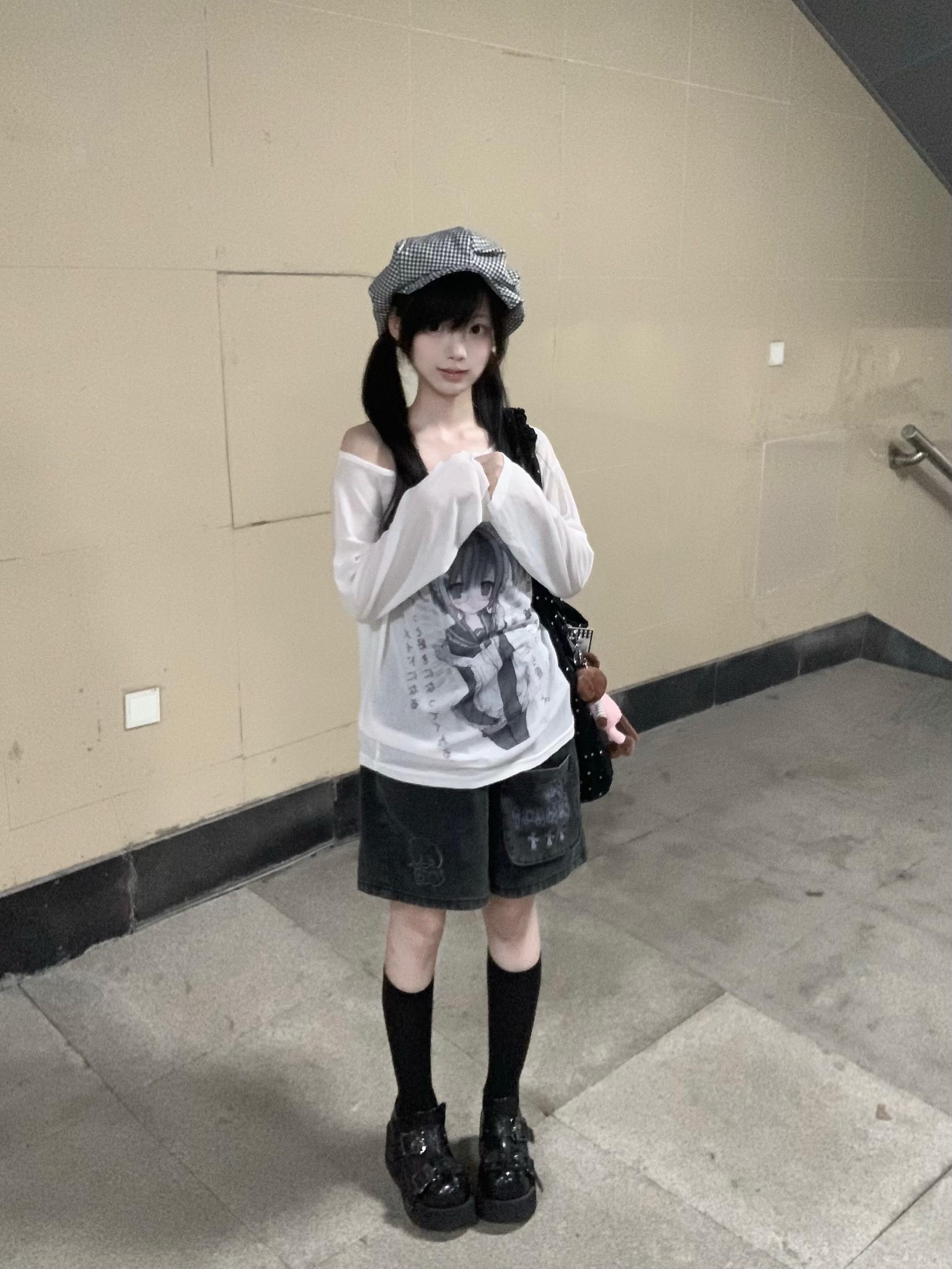 烦恼快走开(>﹏<)