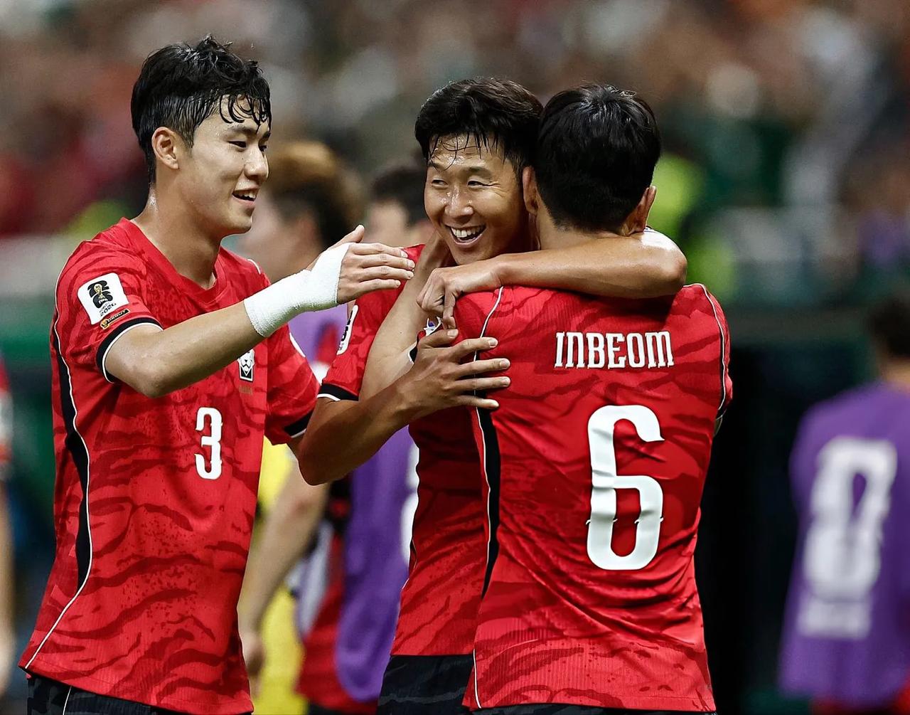 2-1，2-0世界杯首日！韩国逆转翻盘，东道主捍卫主场创造历史！

12日世界杯