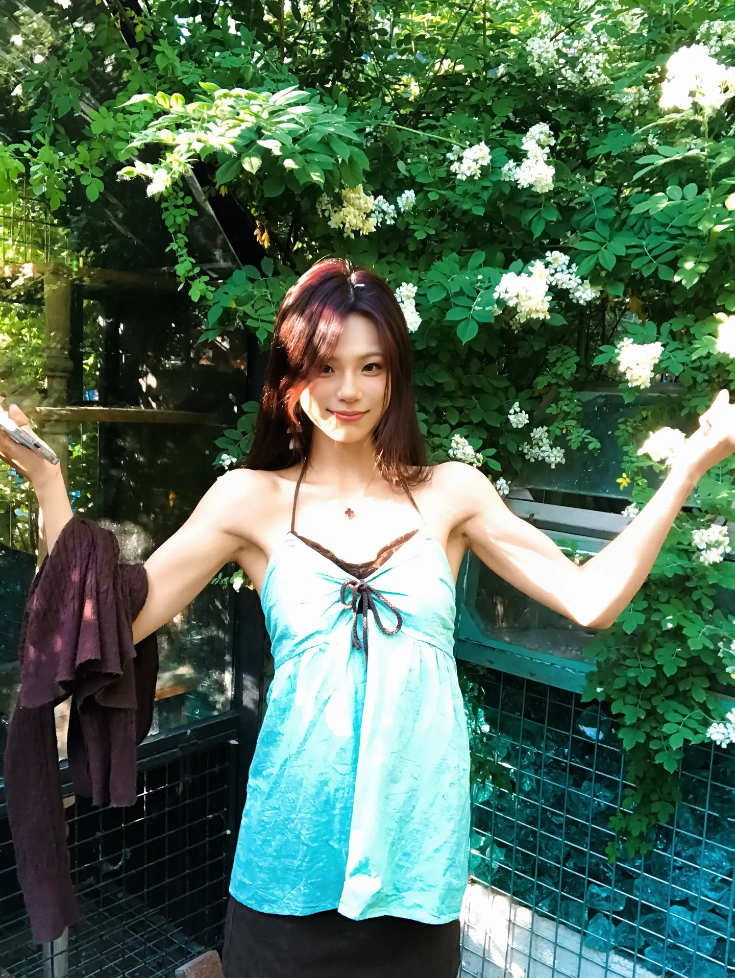 我觉得还能走得更远 更坚强 更幸福。