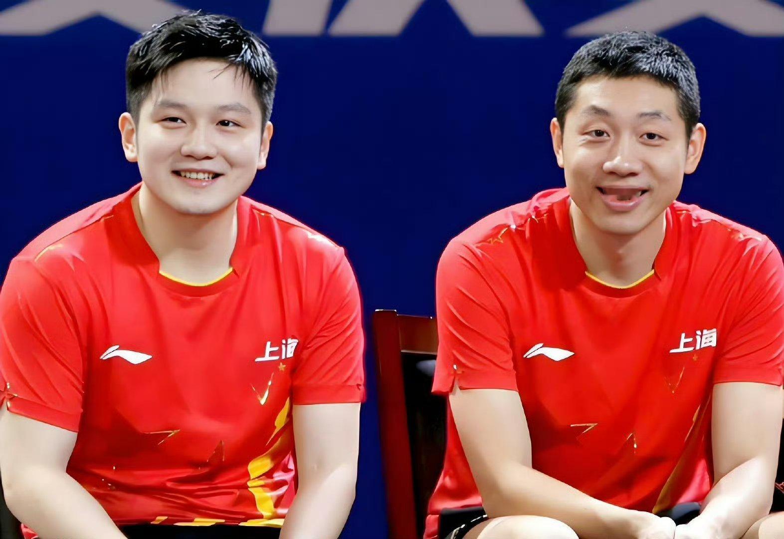 王楚钦樊振东许昕乒超赛前热身训练 不愧是内娱顶流[抱一抱][抱一抱][抱一抱] 