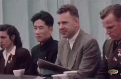 【珍贵视频：毛岸英生前唯一存世的活动影像】

在1950年5月1日，苏联列宁共产