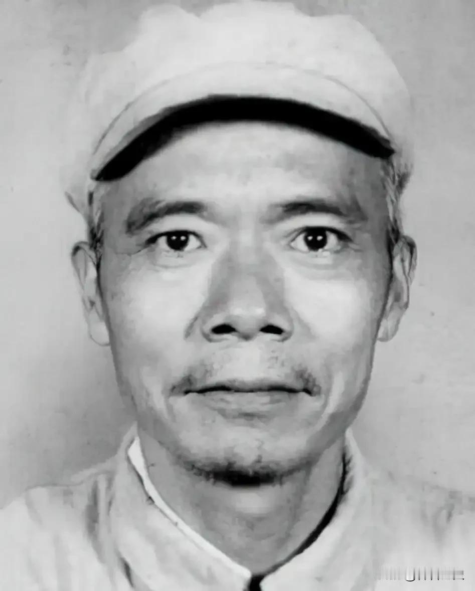 1937年，上海新开了一家“恒利无线电修理公司”。没想到年轻帅气的老板，找老板娘