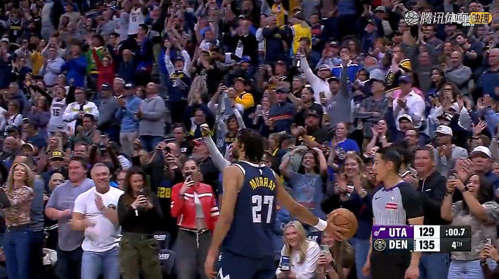 这张好看，可以做头像的那种。大周末的知足了，可以准备出门吃好的了~独行侠vs掘金