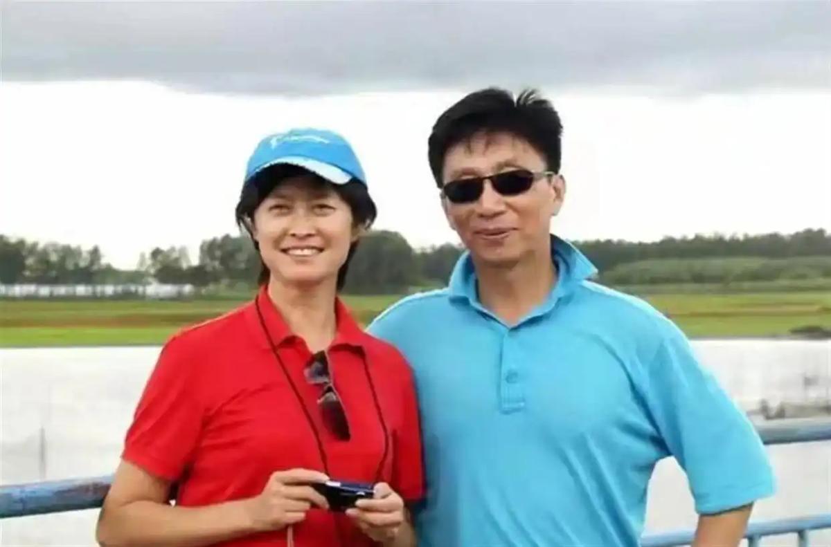 钱再多，也未必能换来事事圆满。73岁的王梓木坐拥亿万身家，却留不住相伴多年的妻子