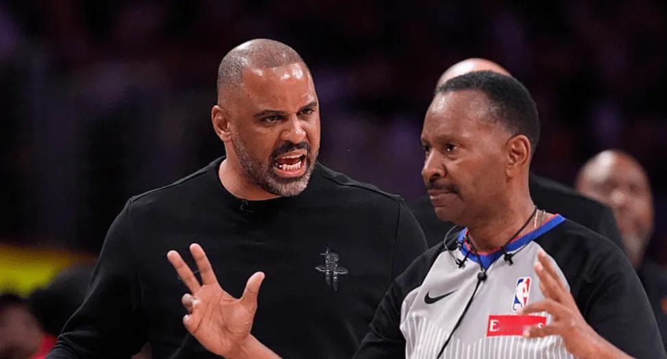 乌杜卡成功的让很多球迷都觉得自己可以做NBA主教练了。如果乌杜卡下课，我敢保证乌