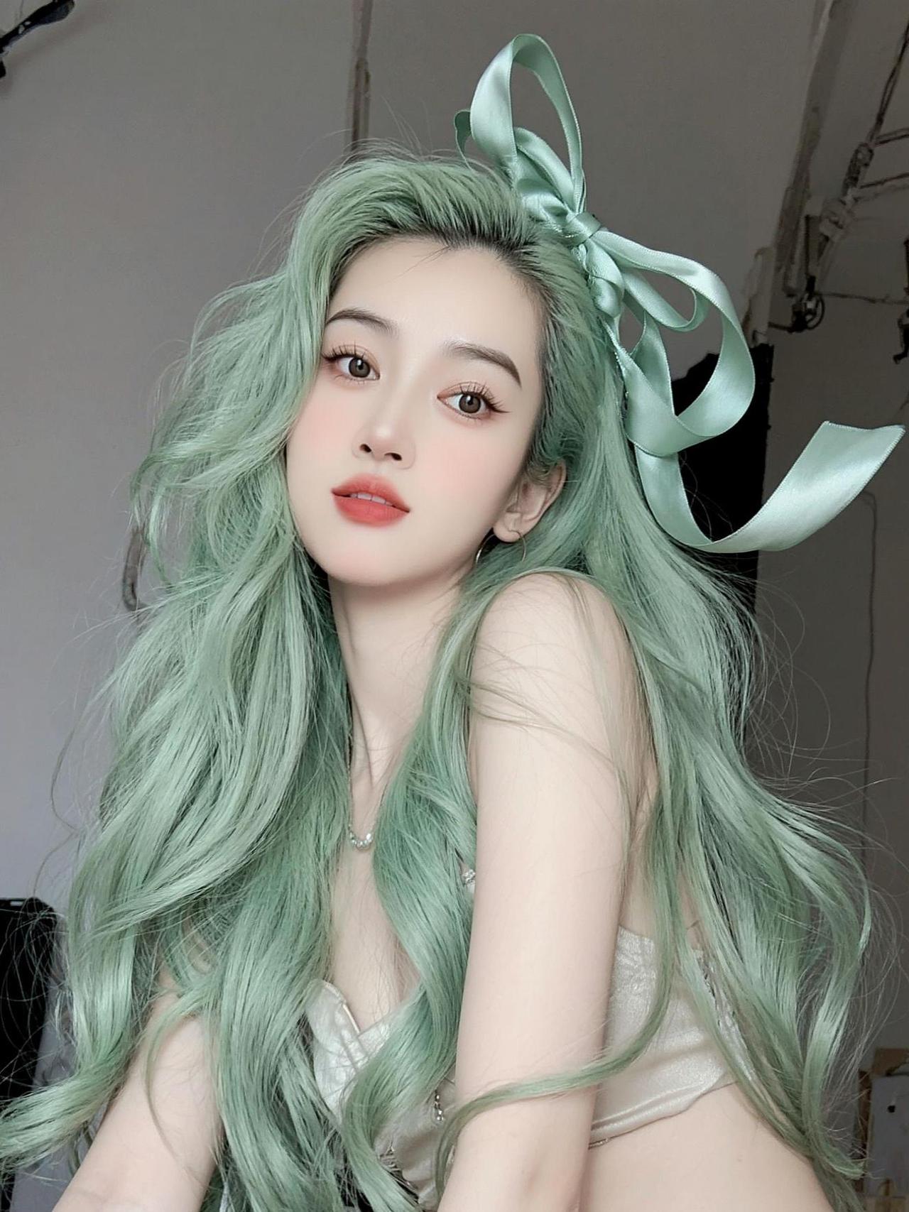 AI浅绿系写真 抖音ai创作 抖音玩法合伙人计划。