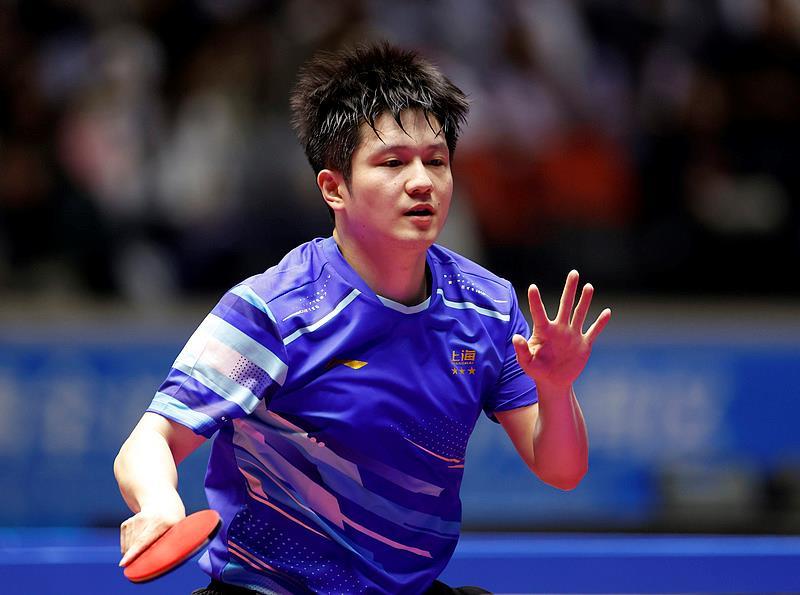 【十五运会赛程过半 乒乓球单打半决赛开赛】 男单半决赛，作为巴黎奥运会男团比赛的