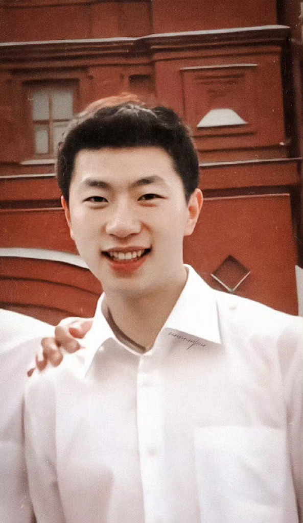 妈粉心态我们家小孩就这样一步步成长从小年轻白衬衫到现在的现役龙主席六金王宝宝你怎