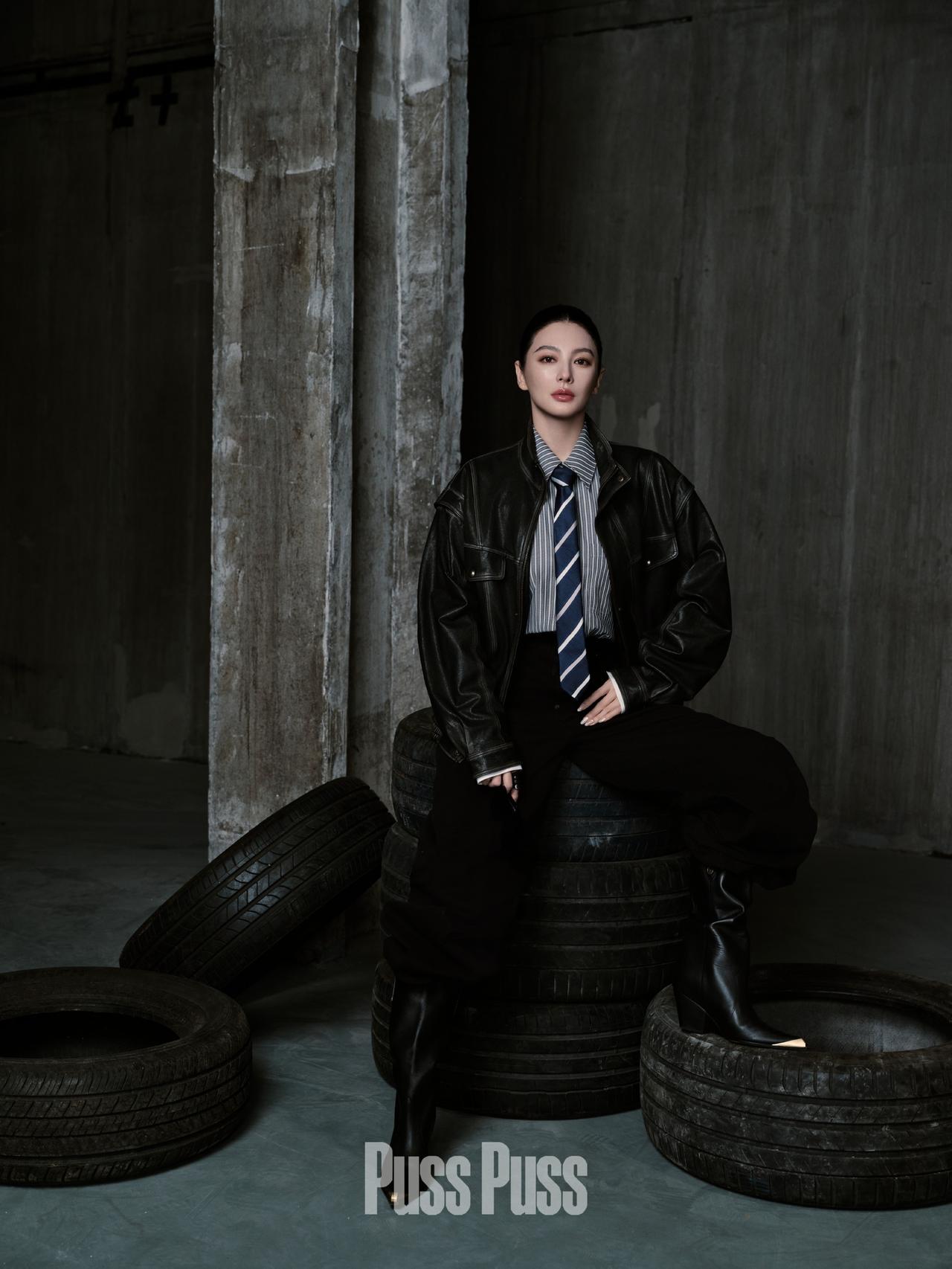 酷姐张雨绮 [害羞]