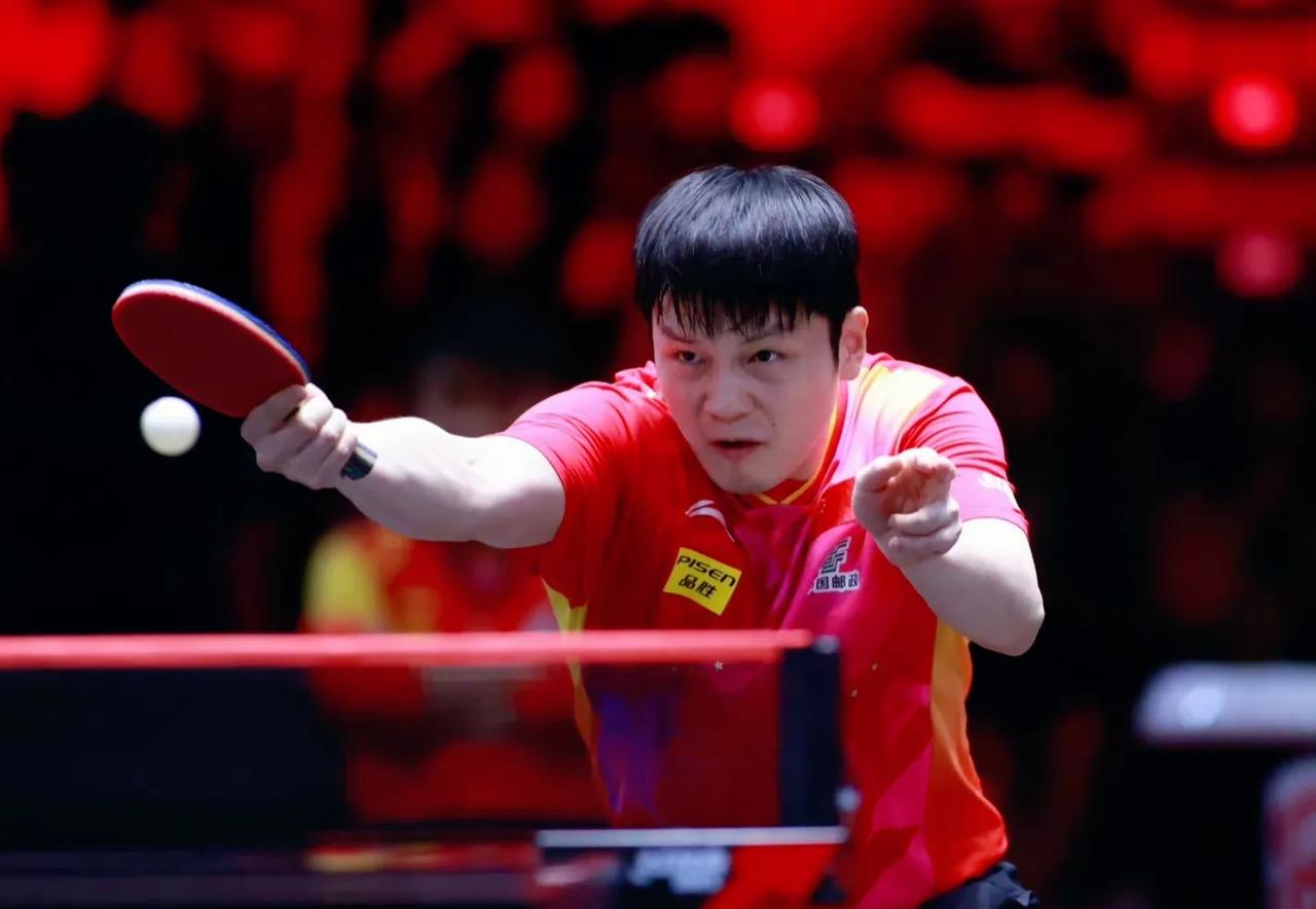 林诗栋晋级，下一轮对阵樊振东。
#2024WTT新加坡大满贯# 林诗栋3-1战胜