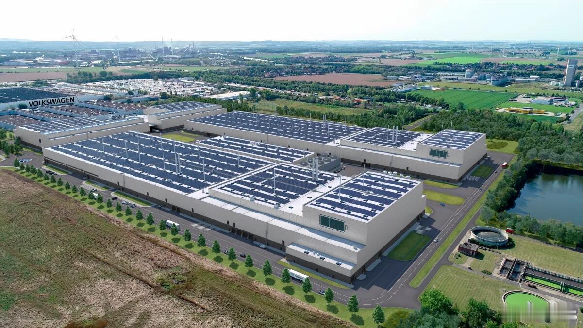 据外媒报道，由于市场需求放缓、成本压力加大，大众旗下的电池子公司PowerCo有