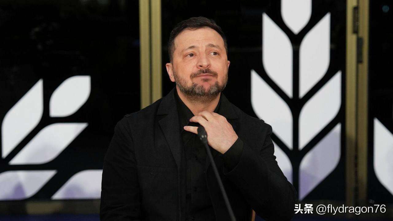 塔斯社记者罗季昂·米罗什尼克称，乌克兰总统泽连斯基想将希特勒追随者的骨灰运往基辅