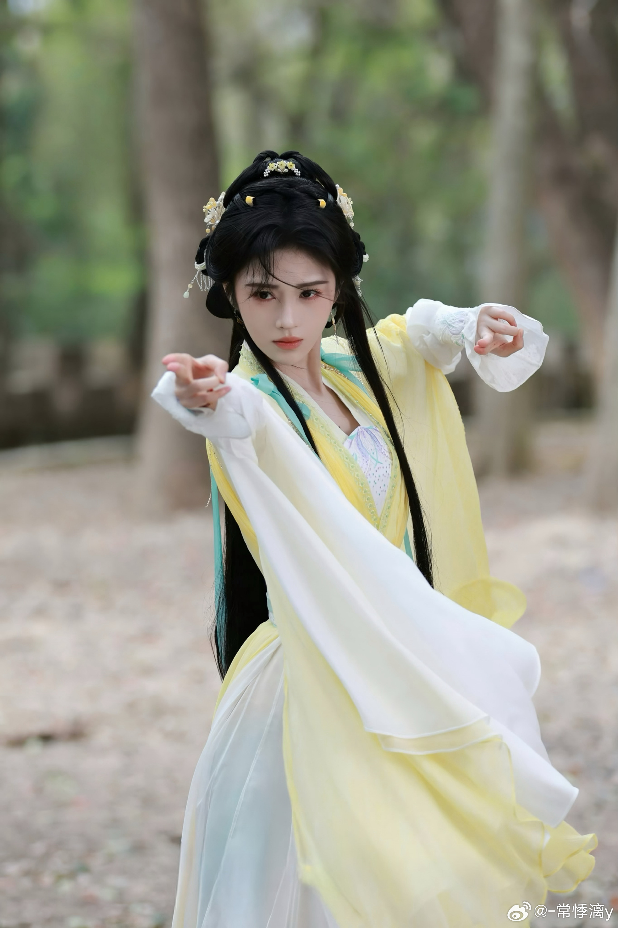 鞠婧祎 jjy鞠婧祎千香jjy鞠婧祎姜黎非可惜思念没有尽头  我们也不会重逢