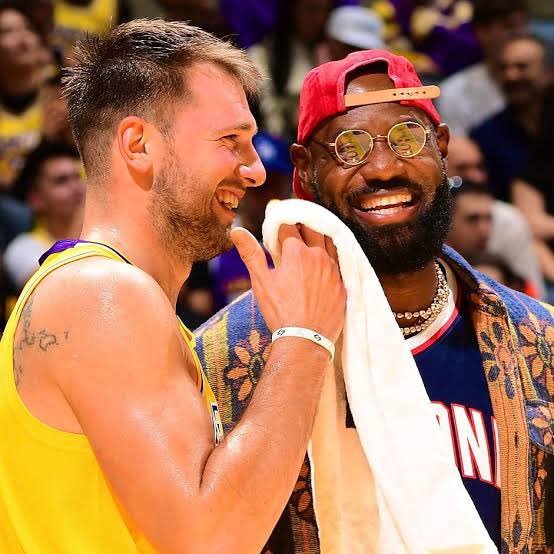 据ESPN报道，勒布朗·詹姆斯将于本周晚些时候随湖人发展联盟附属球队进行训练，为