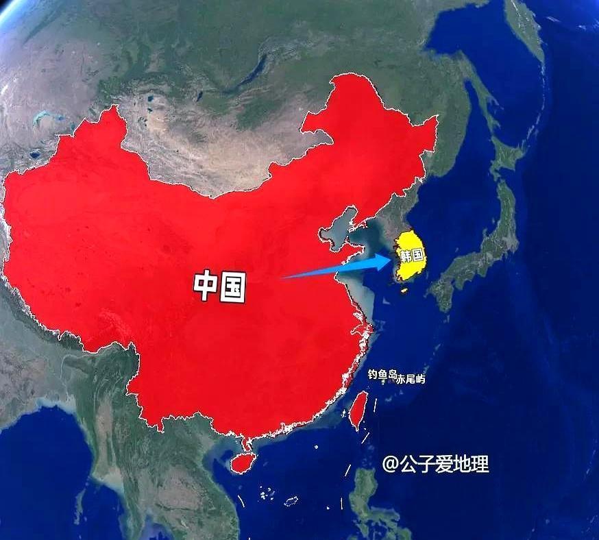 月饼滚进朝鲜王宴，0.3秒点燃全网怒火。
320亿韩元剧本，两集就被观众按死。