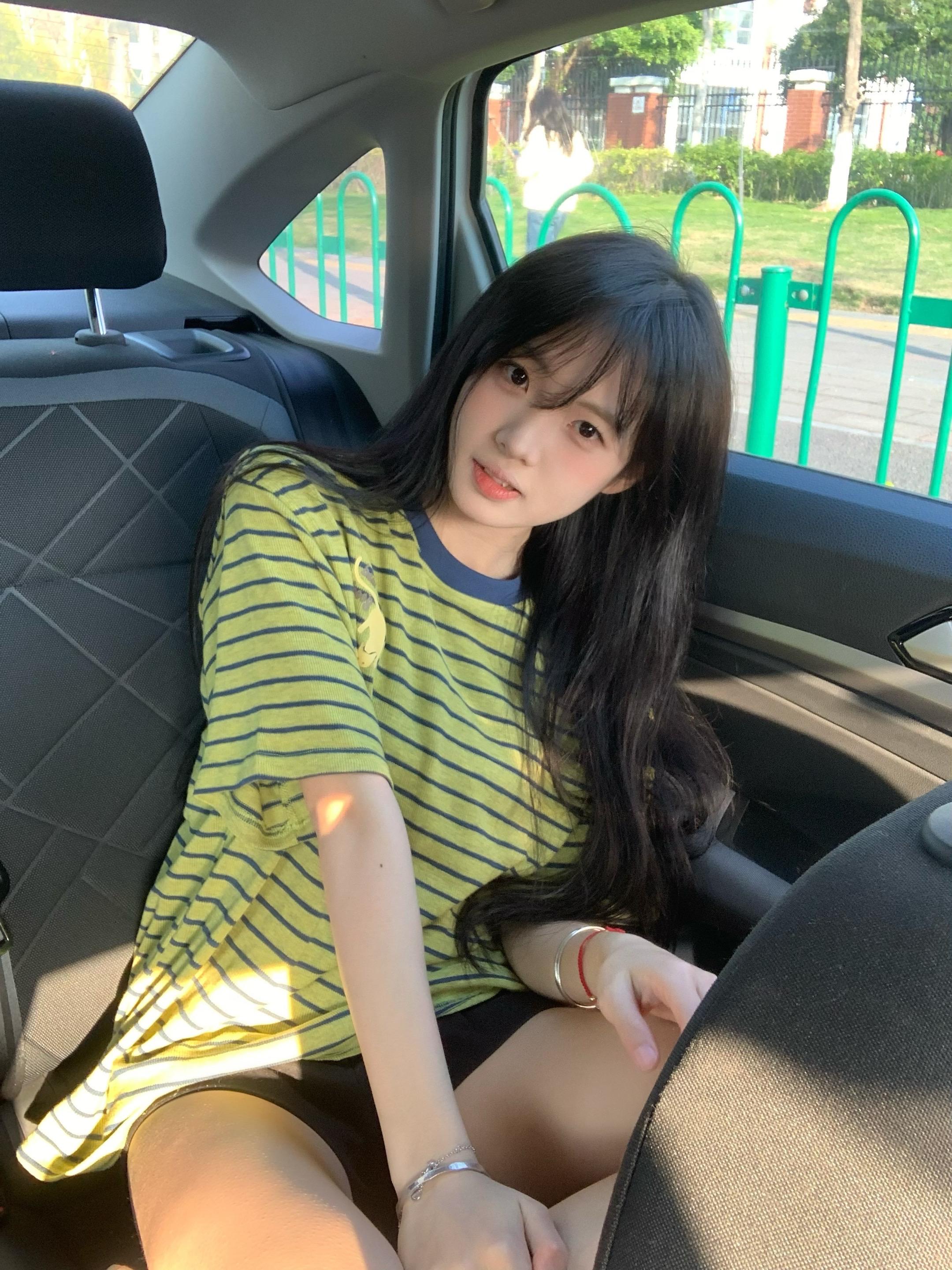 片刻的幸福总被铭记很久了。