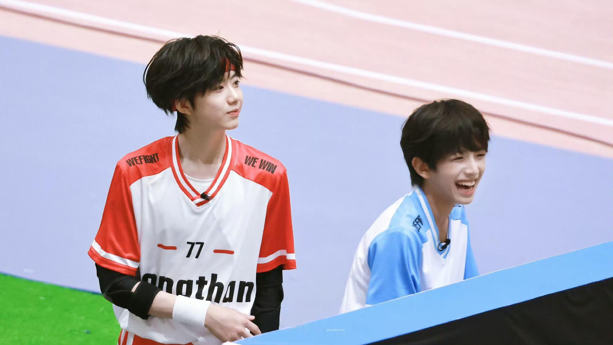 tf家族心率挑战豪华版 陈奕恒和陈浚铭最适合不心动挑战了💜❤️ tf家族心率挑
