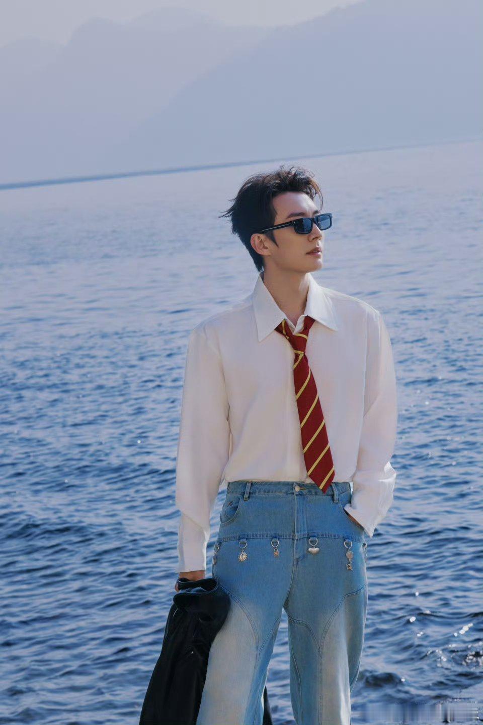 刘学义科莫湖plog，旅行明信片来了