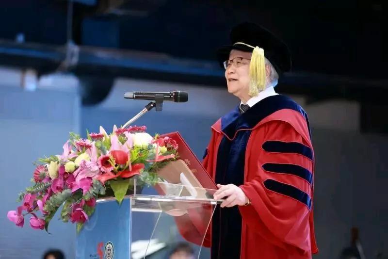 “跳来跳去，没用，好看头而已。”台积电董事长魏哲家，近日在中国台湾地区亚洲大学2