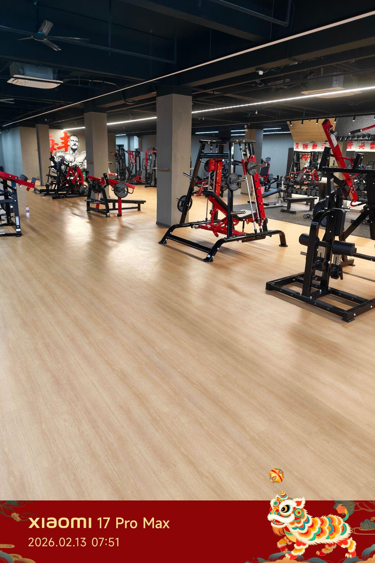 过年偷偷健身卷死你们。