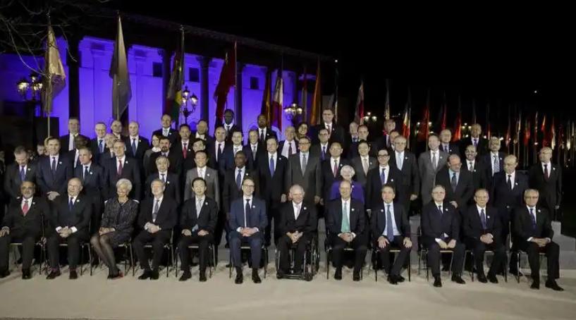 G20合照站位引热议！中方坐最后一排并非冷落，合影风波暗藏野心？

说句实在话，
