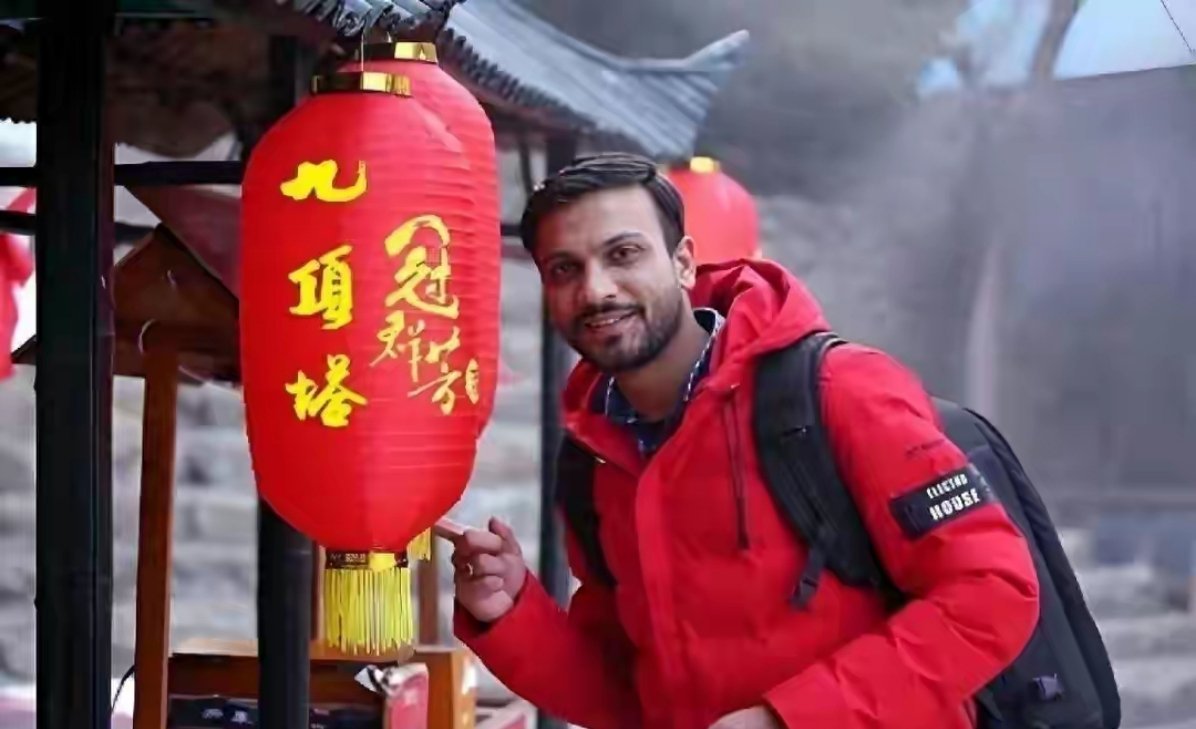 大批美国游客涌进中国参观旅游，回国后坦言：客观对比，中国比美国强多了！ 