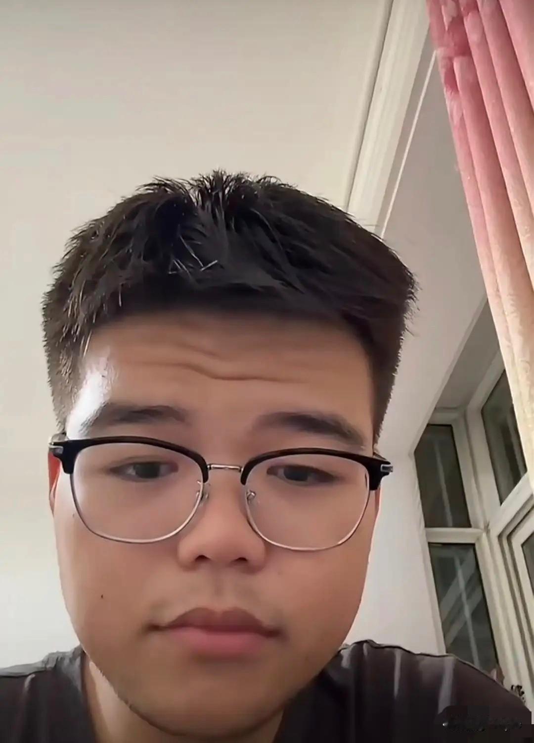 瑶弟含泪报喜！
姐姐沉冤将雪
金毛