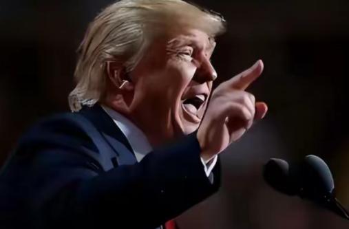 美国政坛彻底失控！共和党发起反击：如果特朗普退出，那么美国即将迎来一场史无前例的