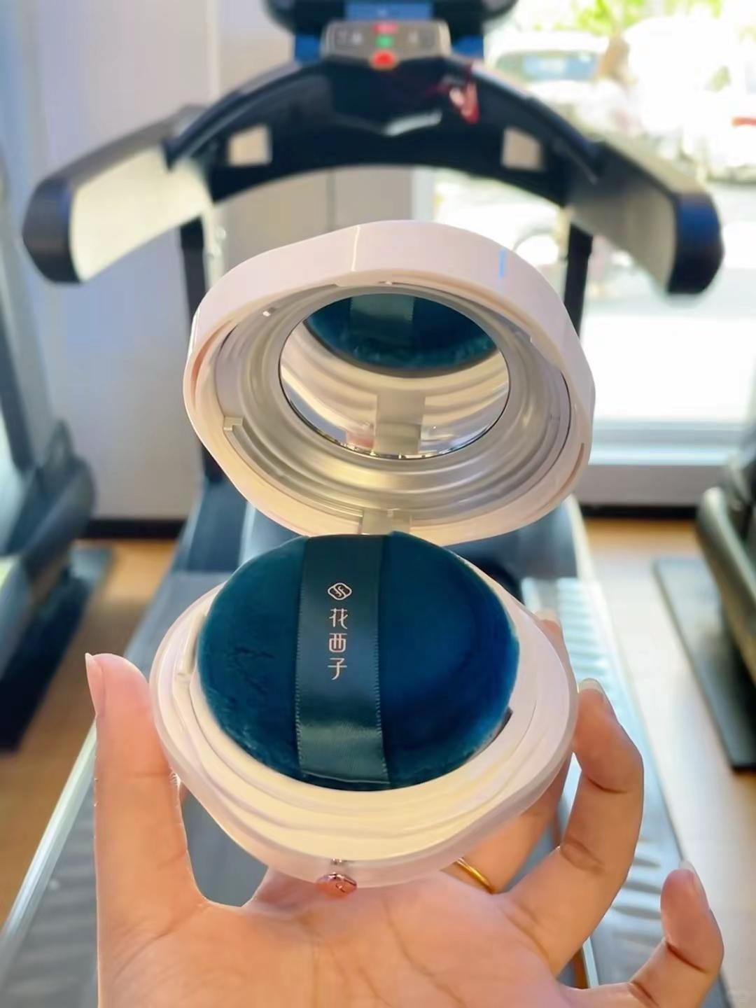 健身怕遇见crush？练前拍两下！ 花西子散粉 控油 定妆 散粉