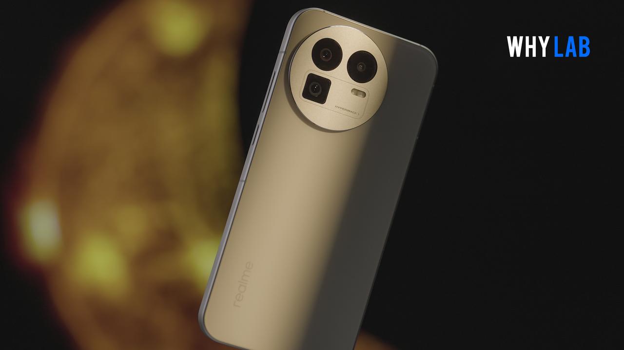 可能是目前最香的骁龙 8 至尊版？

真我 GT8 标准版：理光 GR 联名，防