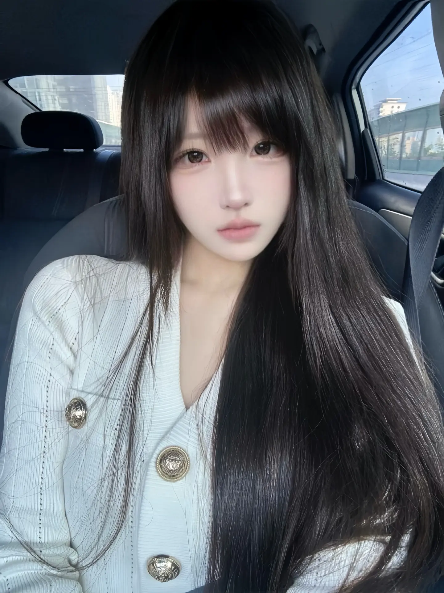 谢谢你玩我 不然都没有人跟我玩。