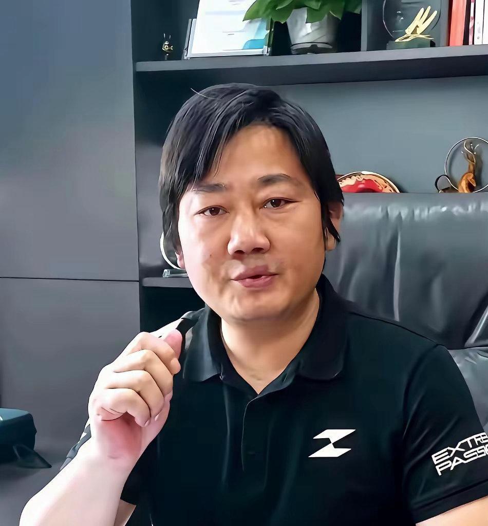 一台四万多的张雪820RR，六天裂缸，机油泵供油不畅。 286台已交付车，全部召